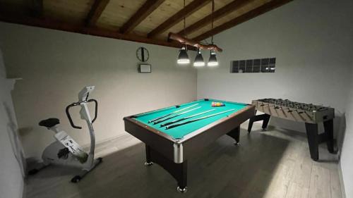 Donji Lapac House | Charming House in Donji Lapac with Private Pool