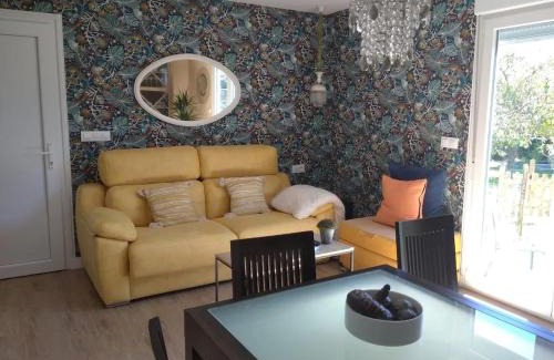 Pereiro de Aguiar House | Charming House in Parada with Large Garden