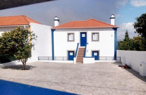 Almocageme House | Charming House in Sintra + View
