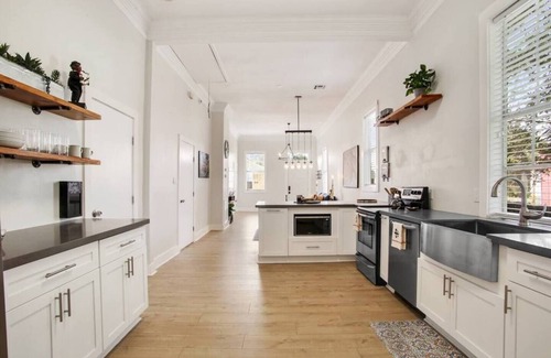 Seventh Ward House | Charming NOLA Getaway: Traditional 3BR Home, Centrally Located with Cozy Patio