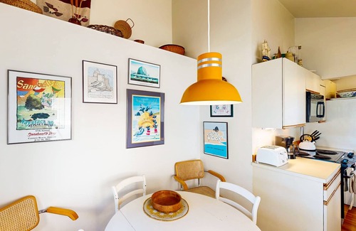 Cannon Beach Cottage | Charming, oceanfront cottage with WiFi & easy beach access