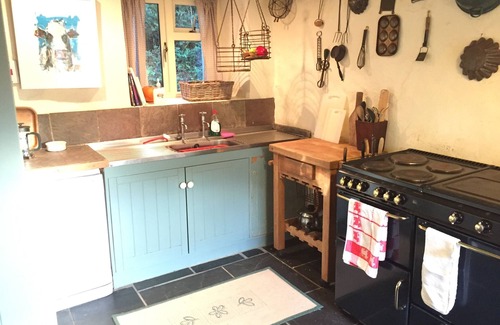 Ahakista Cottage | Charming old cottage overlooking Dunmanus Bay