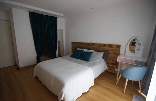 Carhaix-Plouguer House | Charming room in Carhaix
