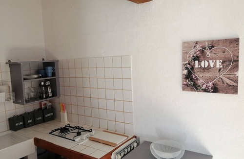Le Garn Apartment | Charming studio 25 min from vallon pont d'arc