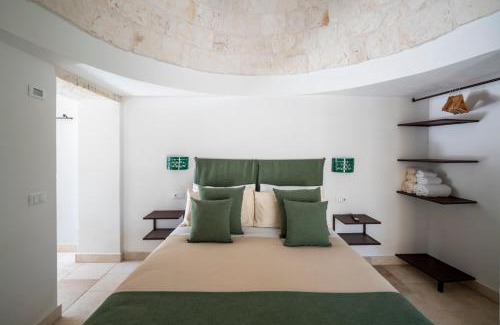 Alberobello Villa | Charming trulli with pool & jacuzzi