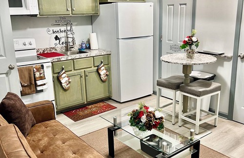 Autaugaville Apartment | Charming Two Bedroom Duplex Apartment