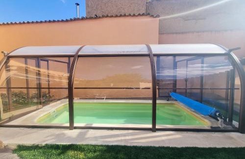 Pajares de la Lampreana Villa | Charming villa in Pajares de la Lampreana with private pool