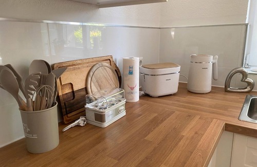 Erkner Apartment | ☀️ Charming vacation apartment in Erkner/Grünheide - 88 m² Cozy relaxation! ☀️