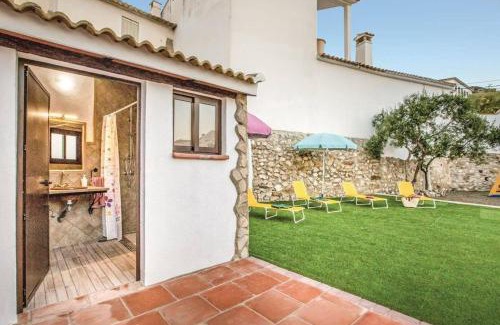 Mondron Villa | Charming Villa in Mondrón with Private Pool