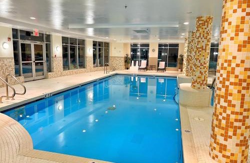 Bonnyville Hotel | Chateau Inn & Suites Bonnyville