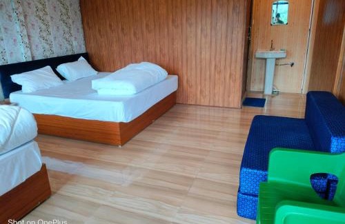 Guptkashi Resort | Chaukhamba view Resort