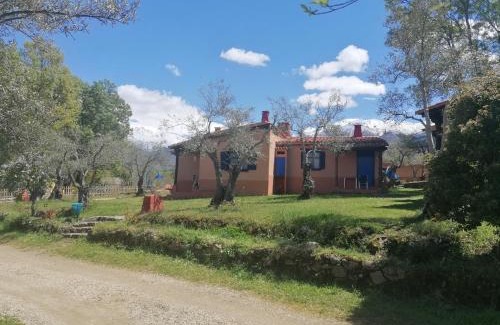 Hervas Apartment | Checkout 20h-Aldea Vetonia Alojamientos con Encanto- Mascotas Aceptadas-Chiquipark 2 plantas cubierto-Info y dudas 618-95-92-51 - A 1 min de Hervás- Carga eléctrica coches gratis