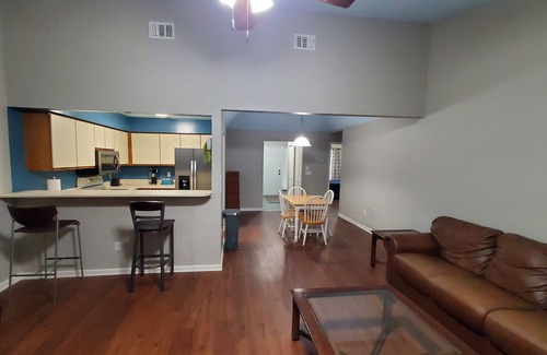 Arlington House | Cheerful 2-Bedroom Townhome with Private Back Yard