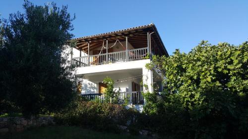 Steni Vala Villa | Chelidonia