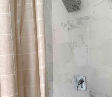 Evansville Apartment | Cherry Street Retreat