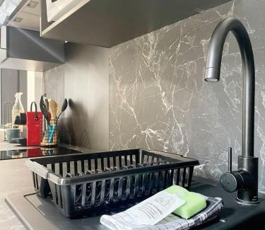 Chartres Apartment | Chez Léo