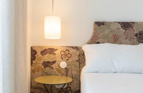 Sao Miguel do Rio Torto Apartment | Chic 1-BR Flat in Award-Winning Building