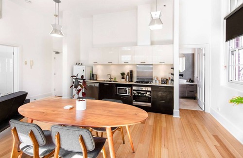 Parkville Apartment | Chic 1BR Apartment in Peaceful Parkville