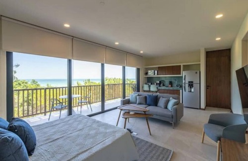 Isla Holbox Apartment | Chic Loft with Spectacular Ocean Views - C102