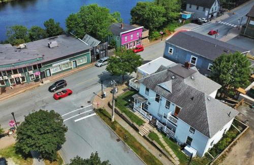 Bridgewater Apartment | Chic & Sunny 1BR Hideaway- Apt 1