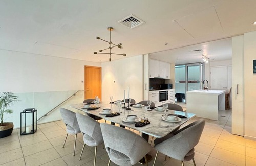 Al Raha Beach House | Chic Townhouse | Beach, Pool & Kayak Access