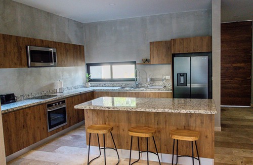 Zama Villa | Chic Villa 1 mi from Beach & Centro Tulum