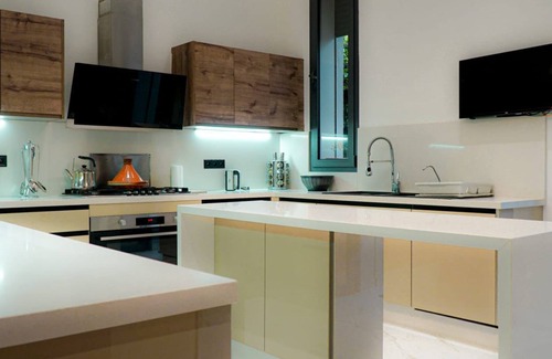 Amizmiz House | Chic villa with pool and 4 bedrooms and WiFi, in a big Golf Resort