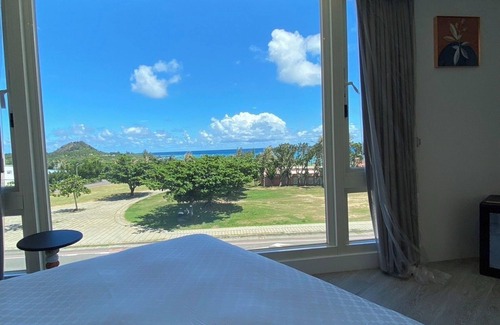 Big Beach Bed & Breakfast | Ching Ching Hoter