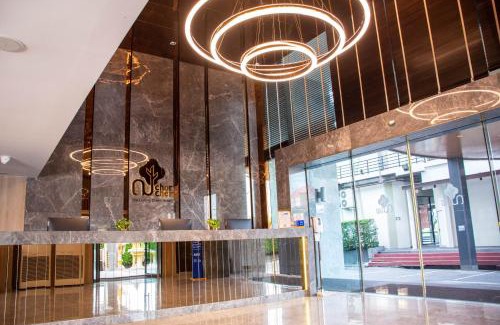 Bang Sao Thong Hotel | Chor Cher The Luxury Green Hotel - SHA Extra Plus