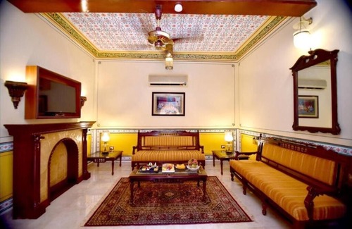 Taragadi Hotel | Chouki Dhani Resort