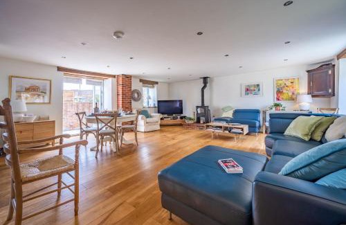 Snettisham House | Christmas Barn