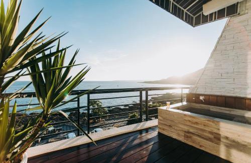 Sail Rock Beach Bed & Breakfast | Chuanfanrock Haku Beach Days Inn