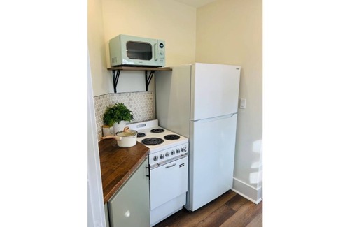 Grand Island House | Chubs Cottage