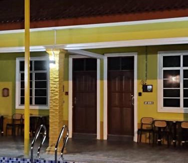 Kampung Gong Kempas House | Cikgu CTZ Homestay (B)