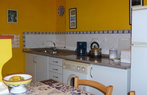 Sintra Apartment | Cinco - Perfectly Located Apartment, B&B Style Service, Private Garden And Pool