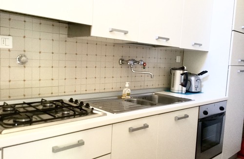 Sant' Ambrogio Apartment | CIOMPI SQUARE -S.AMBROGIO : the best location to enjoy Florence -LIFT-A/C-WI-FI