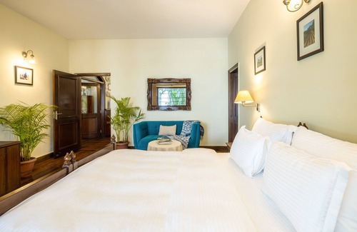 Hoshiarpur Hotel | Citrus County, Hoshiarpur, Amã Stays & Trails