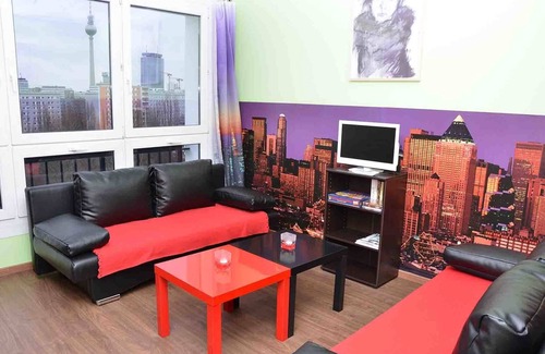 Friedrichshain Apartment | city ALEX & top view