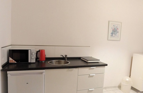 Rhein-Erft-Kreis District Apartment | City apartment 2 - Located right next to the pedestrian zone and Brühl Palace Park