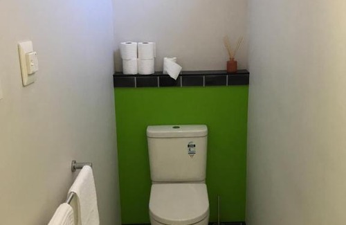 Invercargill City Centre House | City central apartment – modern, private & quiet