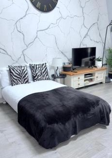 Cathedral Quarter Apartment | City centre Top floor apartment in Belfast city centre