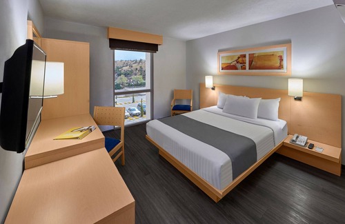 Nogales Hotel | City Express by Marriott Nogales
