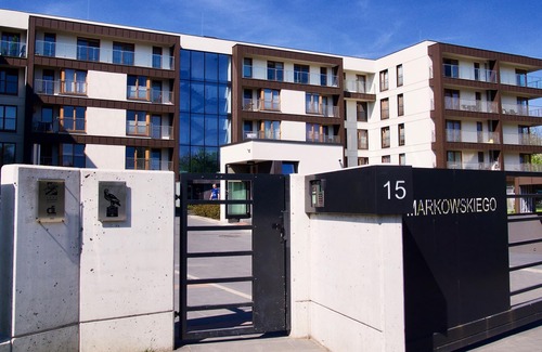 Pradnik Czerwony Apartment | City of the Kings Green Silence Apartment