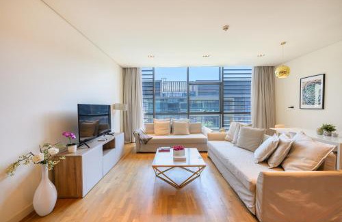 Al Wasl Apartment | City Walk 1BR 6 mins to Dubai Mall & Burj Khalifa