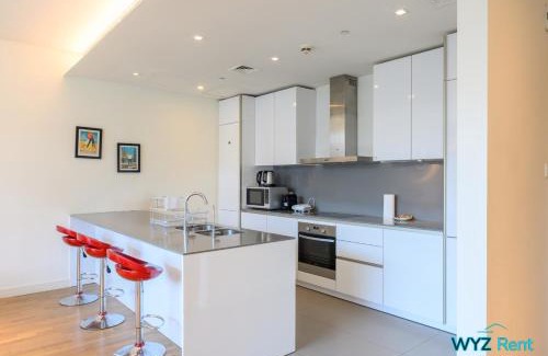 Al Wasl Apartment | City Walk 1BR 6 mins to Dubai Mall & Burj Khalifa