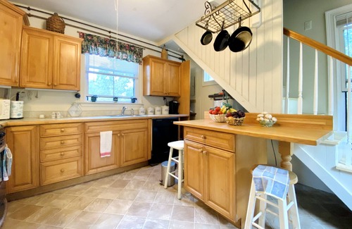 North Falmouth House | Classic Cape Cod Cottage