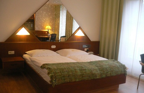 Kaarst Hotel | Classic Hotel Kaarst