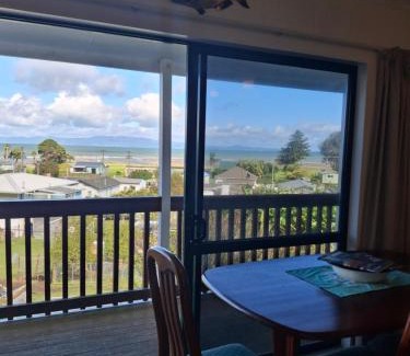 Tapu House | Classic Kiwi Beach Batch