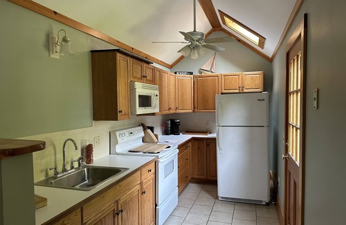 Ward Hill House | Classic New England Bunkhouse- Home for the whole family!