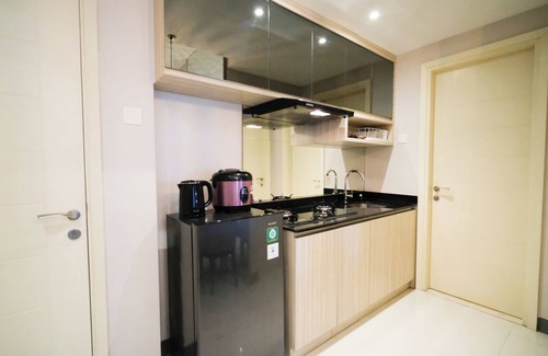 Surabaya Apartment | Clean And Comfort Living 2Br At Anderson Supermall Mansion Apartment